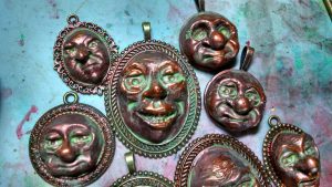 Face Pendant